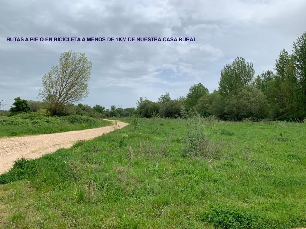 לינה וארוחת בוקר Ibeas de Juarros La Cabala De Ibeas מראה חיצוני תמונה